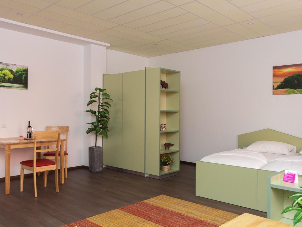 Winrooms "Hotel&Appartement" Wiener Neustadt Bagian luar foto